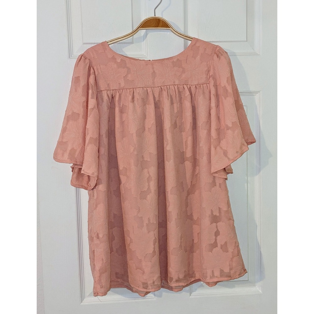 DOKOTOO Babydoll Tunic Top Floral Textured Ruffle Sleeve Blouse‎ Large NWT